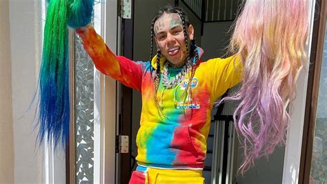 Tekashi 6ix9ine Is Free After Federal Authorities Release Him From