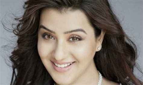 Shilpa Shinde Mms Leak Actress Tries To Prove Her Innocence By Sharing Another Adult Content
