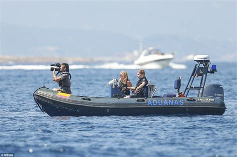 Cristiano Ronaldos Yacht Boarded By Officers In Ibiza Daily Mail Online