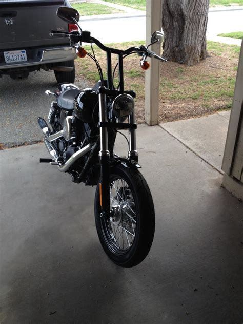 Our super t bars are made of high quality 1 1/4 inch diameter tubing and are slotted on each grip and upright with large 5/8 wide, 1.5 long slots for easy wiring. Post your Dynas with T-bars!! - Page 7 - Harley Davidson ...