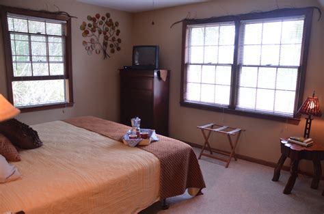 I recommend a size of at least 43 inches for a bedroom tv and at least 55 inches for. Master bedroom with a king size bed, Direct TV and a small ...