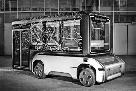 German Space Agency Reveals Electric Urban Mobility Vehicle