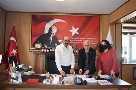Bu yıl göreve başlayan 900 bin taşeron işçi de yararlanacak. YOZGAT/ÇAYIRALAN BELEDİYESİ'NDE EMEKÇİLERİN YÜZLERİNİ ...