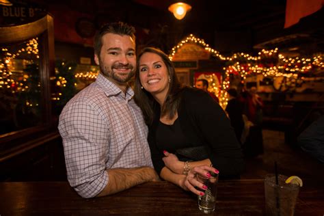 Pin By Haselden Construction On 2015 Holiday Party Couple Photos Photo Couples