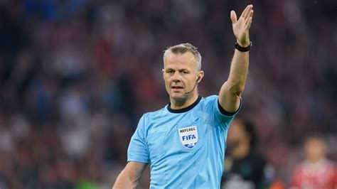 Add a bio, trivia, and more. Björn Kuipers to referee Europa League final | UEFA Europa ...
