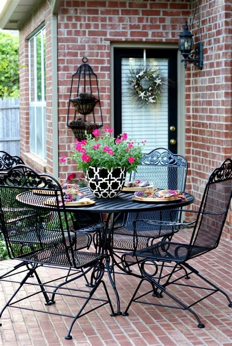 Rod Iron Patio Furniture Benefits Of Wrought Iron Patio Furniture All