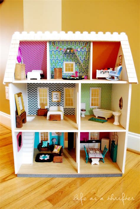 Diy doll crafts‏ @diy_doll_crafts 20 мая 2019 г. Life as a Thrifter: Dollhouse Details: DIY Wall Art