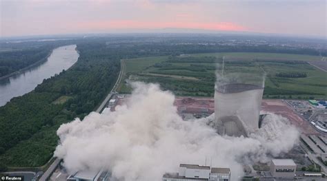 0800 180 01 25 or +31 53 484 9584 fax: Out with a bang: German nuclear power station's cooling ...