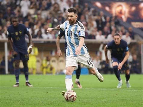 Finally. Lionel Messi leads Argentina over France to win a World Cup