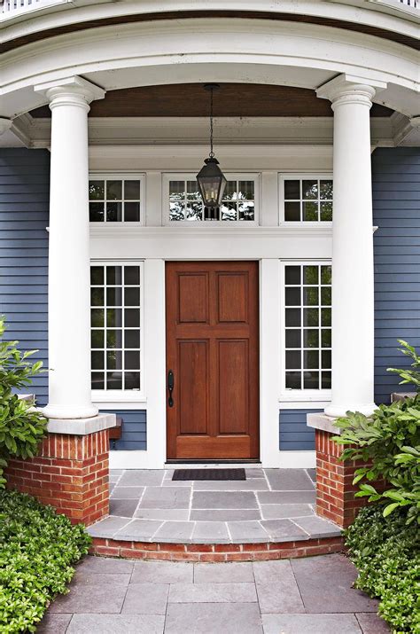 Pin By Rodney M On Entry In 2020 House Exterior Traditional Front