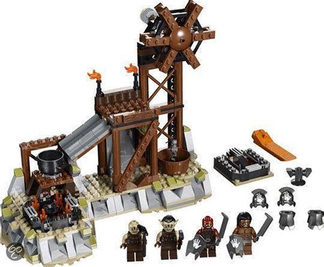 Lego Lord Of The Rings The Orc Forge 9476