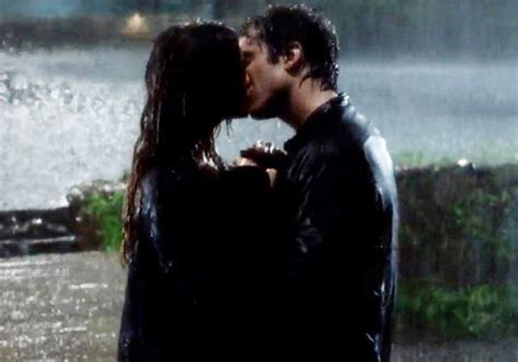 Damon And Elena Rain Kiss On ‘vampire Diaries — Season 6 Moment
