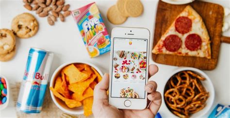 A menu of icons at the top of the screen let you search by type of food (burgers. New Toronto delivery app will bring you junk food 24 hours ...