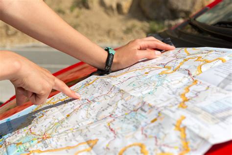 Why People Are Choosing The Paper Map Over Satellite Navigation