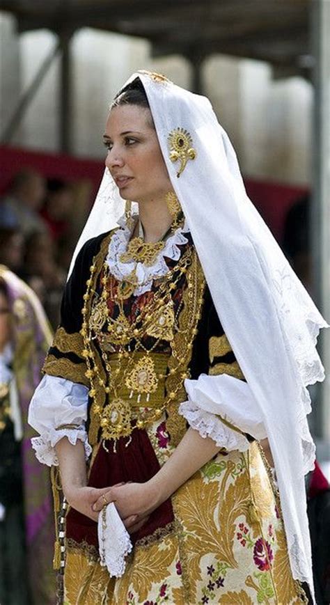 Costume Di Italian Traditional Dress Traditional Outfits Costumes