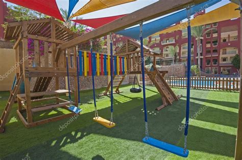 Colección de cristina gil • última actualización hace 7 semanas. Zona de juegos al aire libre para niños con columpios: fotografía de stock © paulvinten ...