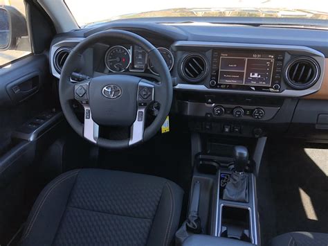 New 2020 Toyota Tacoma Sr5 Double Cab 5′ Bed V6 At Natl