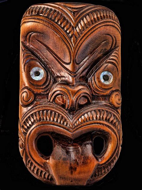 New Zealand War Mask Maori Art Tiki Tattoo Maori Patterns