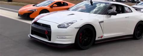 950 Hp Nissan Gt R Vs Mclaren 650s Drag Race Is Random Autoevolution