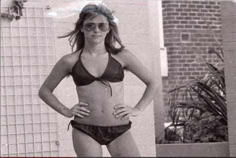 Suzi Quatro Pop Punk Glam Rock Detroit Wanda Jackson Leather Bikini