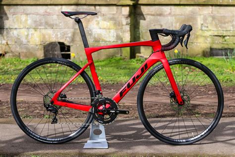 Review Fuji Transonic 25 Disc Road Bike 2020 Roadcc