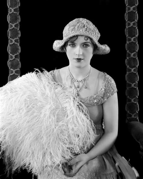 1920s women fashion outbreak that happened almost 100 years ago 1920s women womens fashion