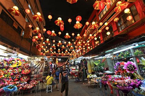 Complete Travel Guide To Hanoi Weekend Night Market