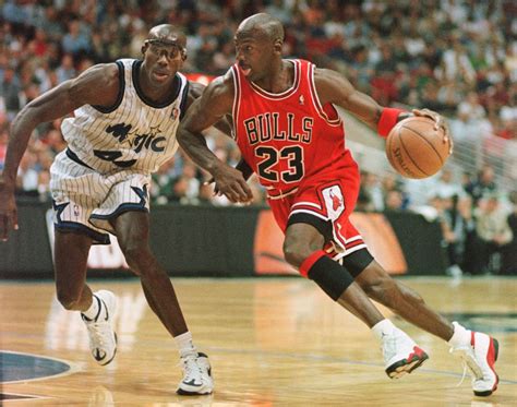 The Day Michael Jordan Played In The No Jersey His Shirt Had Sol Inc Jp