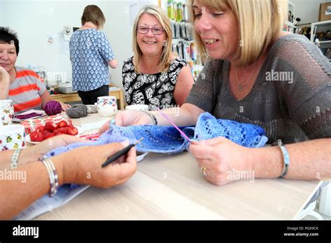 Knitting Group Hi Res Stock Photography And Images Alamy