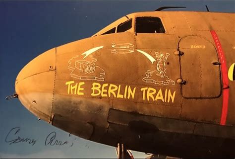 Pin By Bubbatbass On Berlin Airlift In 2021 Nose Art Passenger Air