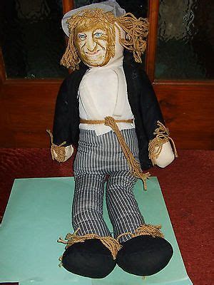 Earthy mangold (francesca mills) is one of the scarecrow characters in the new tv adaptation of worzel gummidge. worzel gummidge stuffed doll from 1970s/80s new with ...