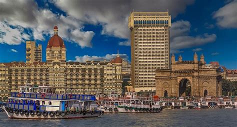 9 Reasons Why Mumbai Is Called The City Of Dreams