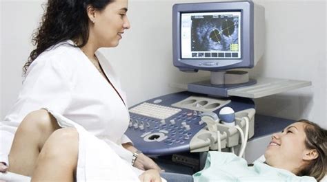 3d 4d baseline ultrasound for assessment of uterine cavity