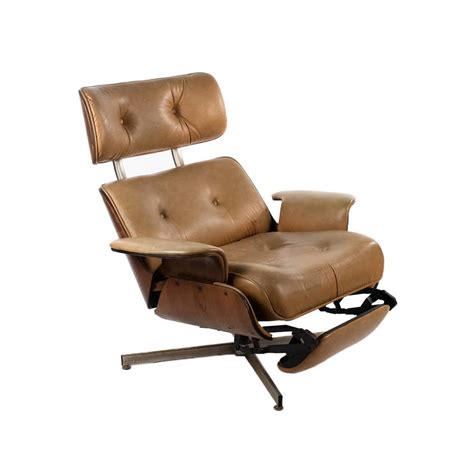 Lot Mid Century Modern Plycraft Leather Recliner Chair