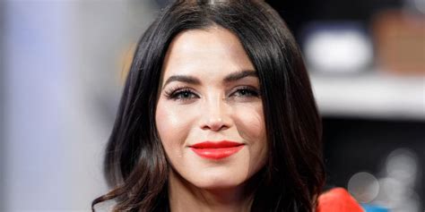 Jenna Dewan Has Sculpted Abs In New Lingerie In Instagram Photos