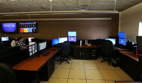 Little Rock 911 Center Staffing Perennial Problem Vacancies Pile Up As