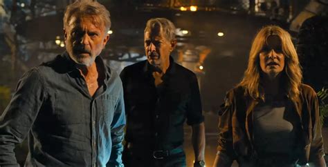 Old Flames Reunite And A Gigantosaurus Emerges In Jurassic World