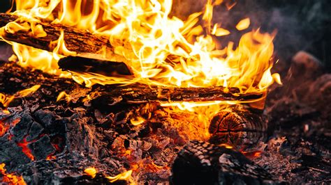 Download Wallpaper 3840x2160 Bonfire Fire Flames Coals Ash