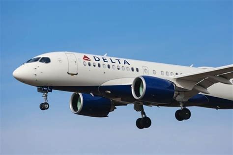 Delta Boeing 717 Vs Airbus A220 Which Plane Is Better