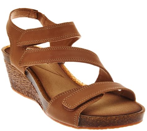 Clarks Leather Adjustable Three Strap Wedge Sandals Hevely Ordo