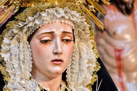 Semana Santa De Málaga 2021 Jueves Santo Veneración A Los Titulares De La Hermandad De La Santa