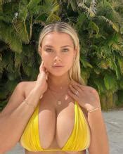 Kinsey Wolanski Nude Nude Photos Collection Showing Off Her Nip Slip