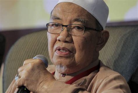 Pengerusi jawatankuasa agama islam dan penerangan perak. Jahil agama punca rasuah berleluasa - Mufti Perak | Astro ...