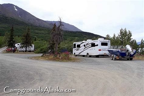 Dezadeash Lake Yukon Campgrounds