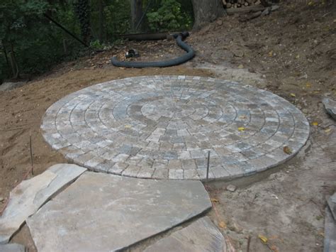 Tile and paver layout patterns tiles tile layout patterns. Paver Patterns Installing : Rickyhil Outdoor Ideas ...