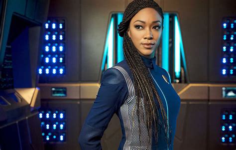 New Star Trek Discovery Season 3 Cast Photos Arrive