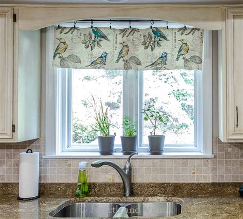How To Make A Kitchen Window Valance In Under An Hour