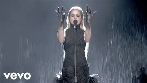 Paloma Faith Only Love Can Hurt Like This Live At The BRIT Awards