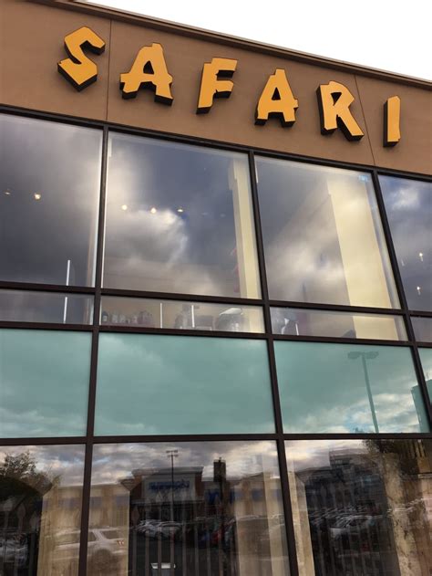 Safari Pet Center - Opening Hours - 10-9750, boul Leduc, Brossard, QC