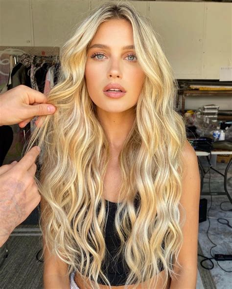 Paige Watkins On Instagram “who Is She Maneaddicts” Blonde Hair Beach Wave Hair Beach